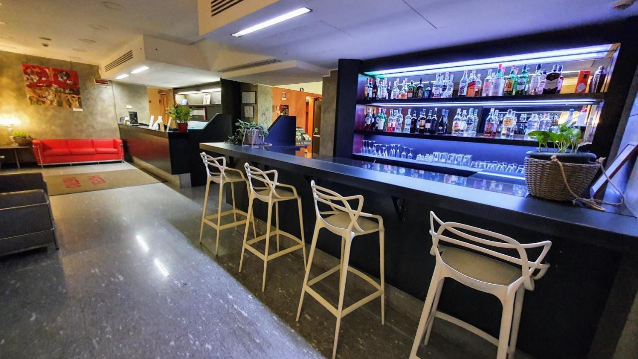 Hotel Metrò Milano Esterno foto