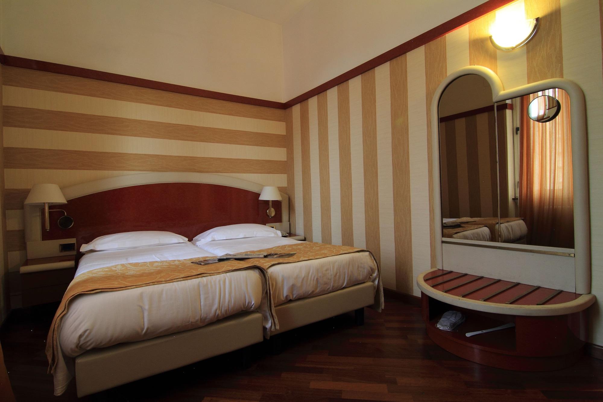Hotel Metrò Milano Esterno foto