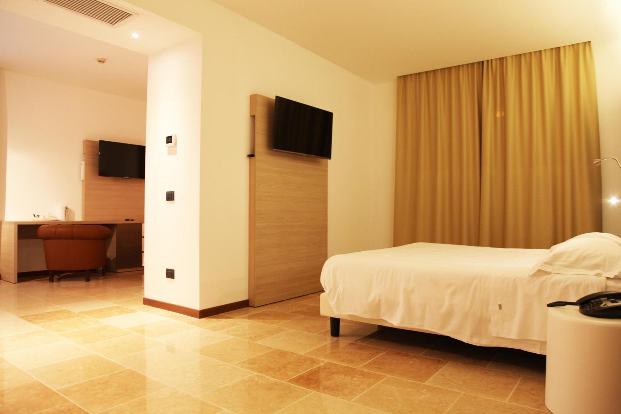 Hotel Metrò Milano Camera foto