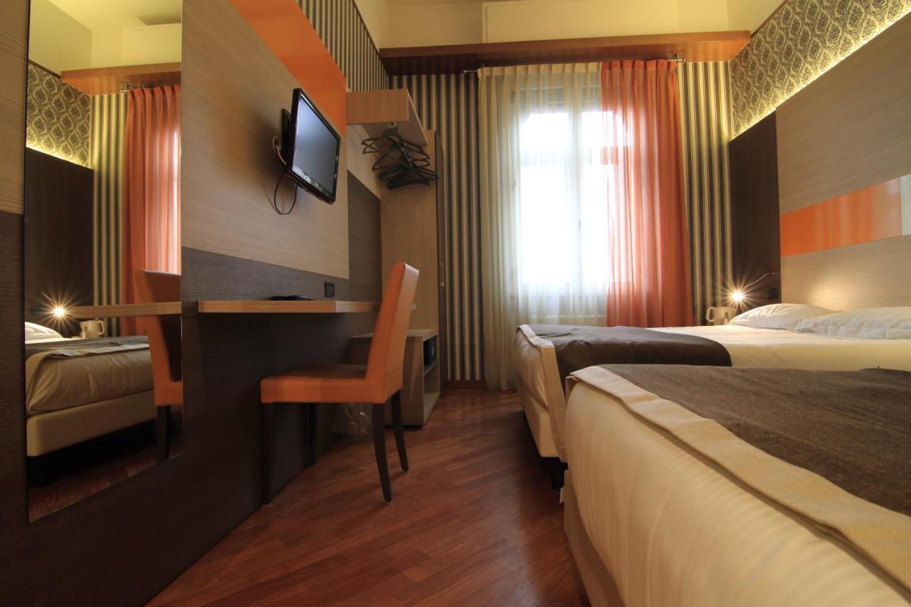Hotel Metrò Milano Esterno foto
